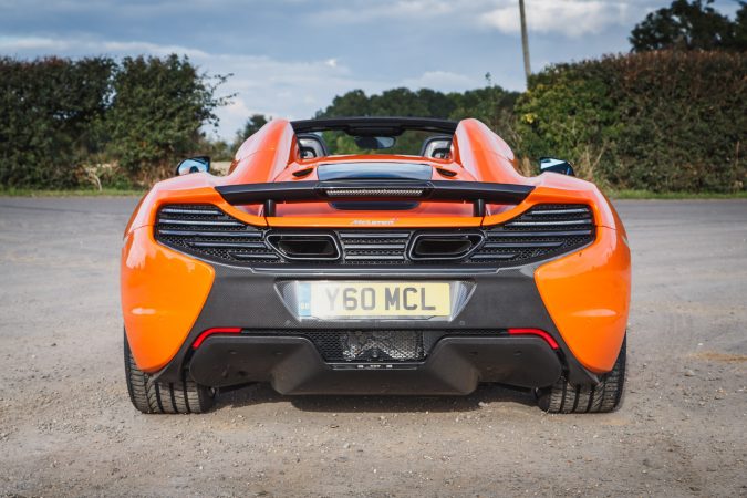 2016-mclaren-650s-spider-18