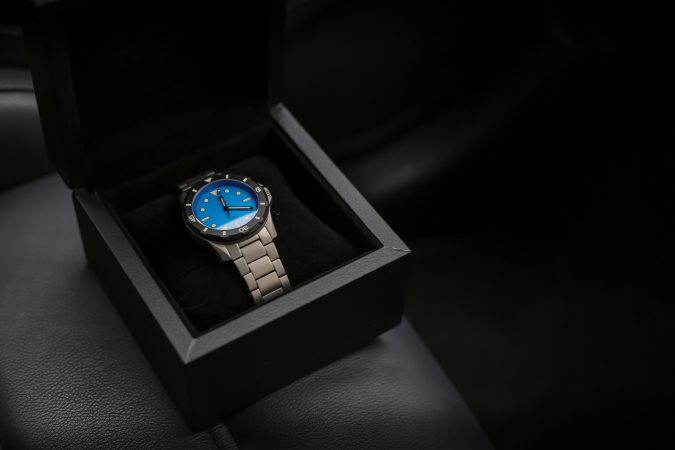 helgray-watch-6