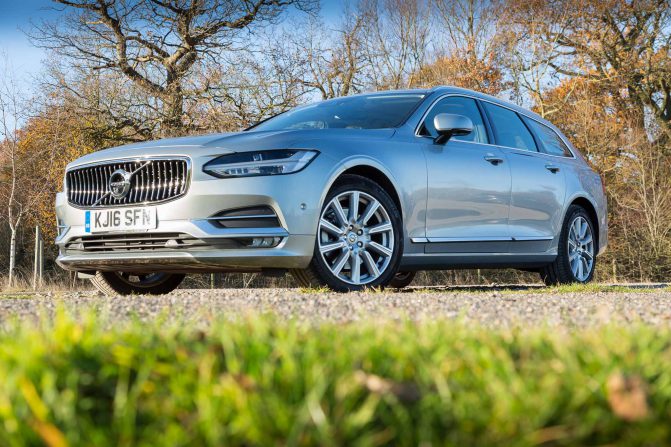 2017 Volvo V90 D4 Inscription 35