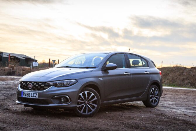 2016 FIAT Tipo Lounge 1.6 MultiJet PH 18