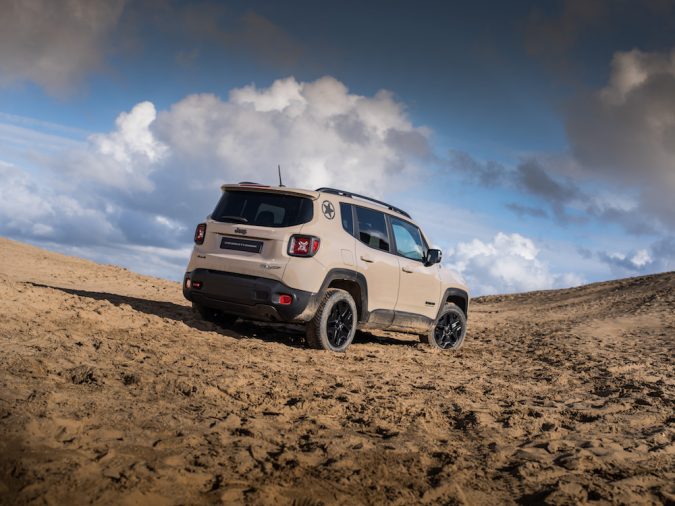 Jeep Renegade Desert Hawk