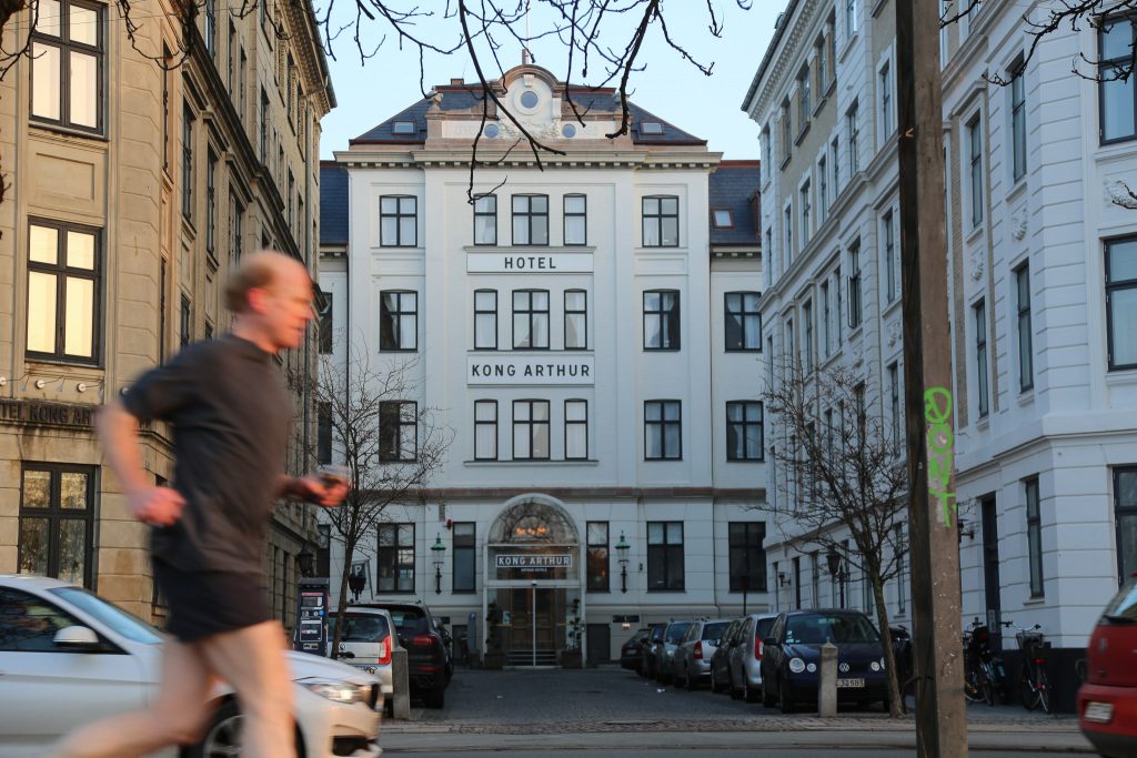 Copenhagen Airport To Hotel Kong Arthur Copenhagen Airport To Hotel Kong Arthur