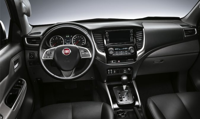 Fiat Fullback Cross interior