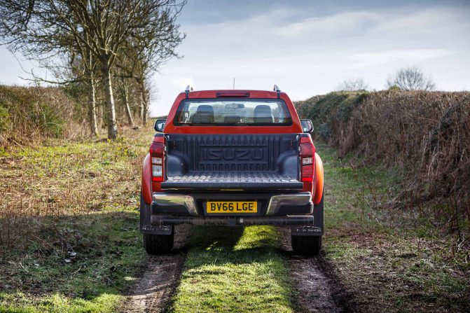 Isuzu D Max Arctic Trucks AT35 PH 11