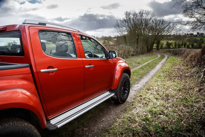 Isuzu D Max Arctic Trucks AT35 PH 4