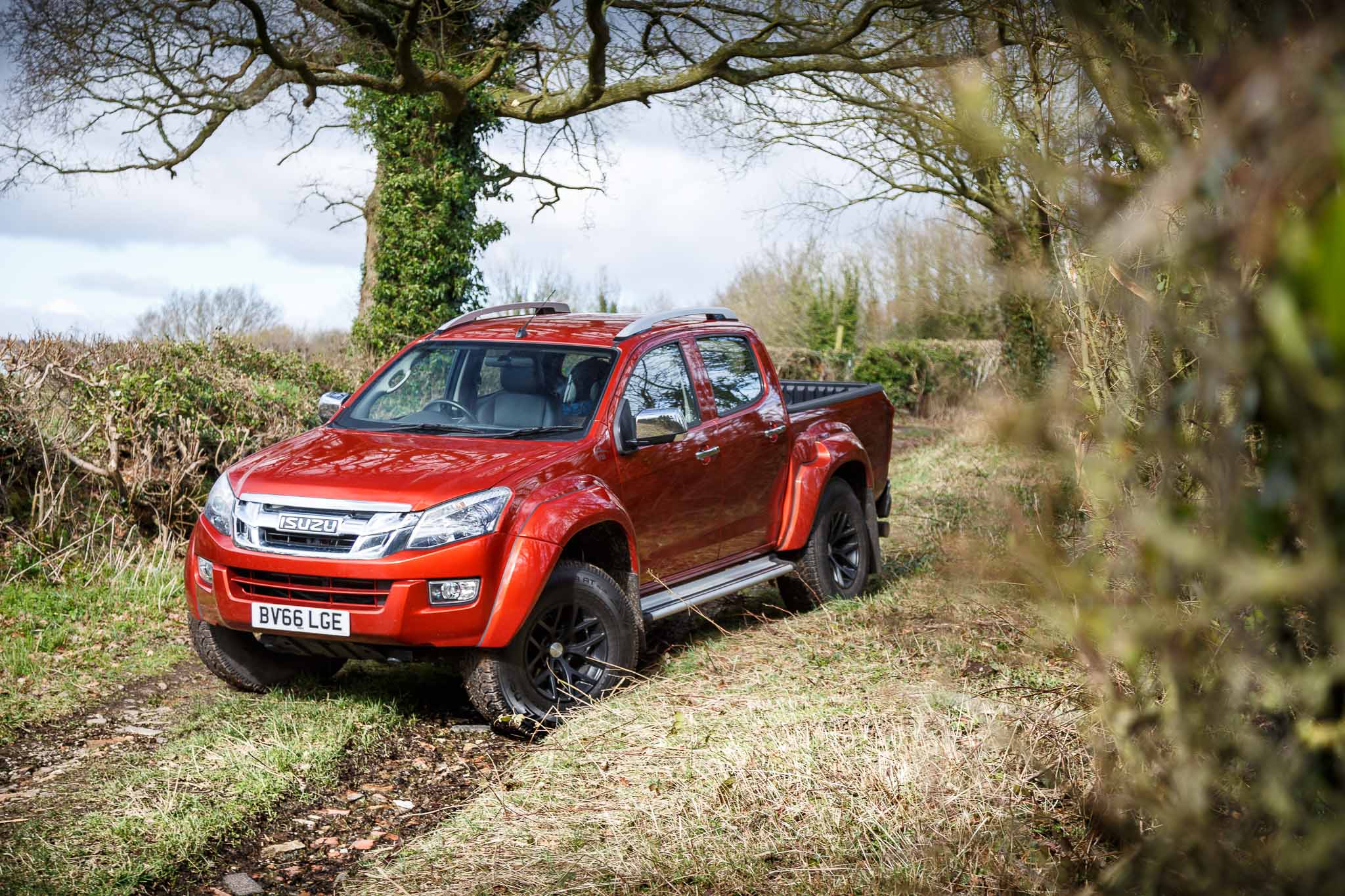 2017 Isuzu DMax Arctic Truck AT35 Review