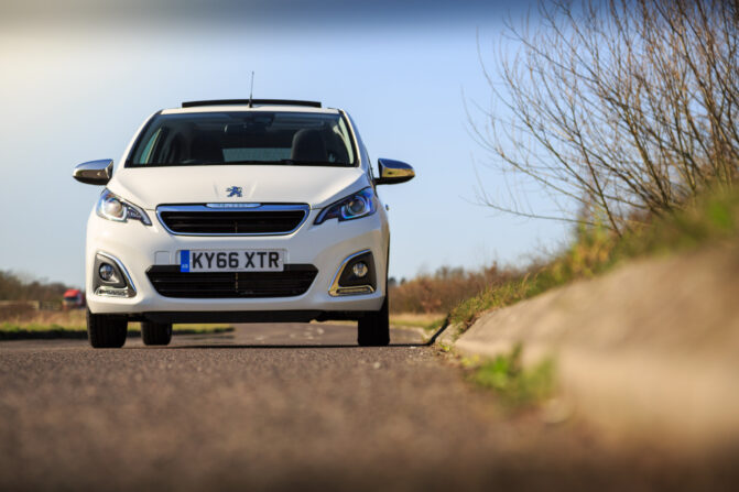 Peugeot 18 Allure PH 2