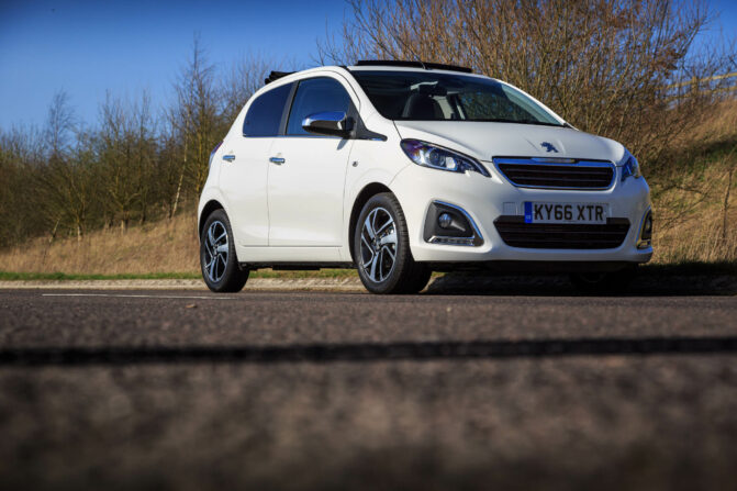 Peugeot 18 Allure PH 3