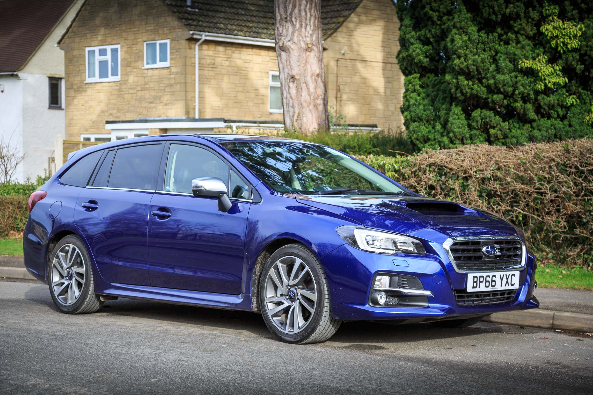 Subaru-Levorg-1.6GT-AWD-Blue-25.jpg