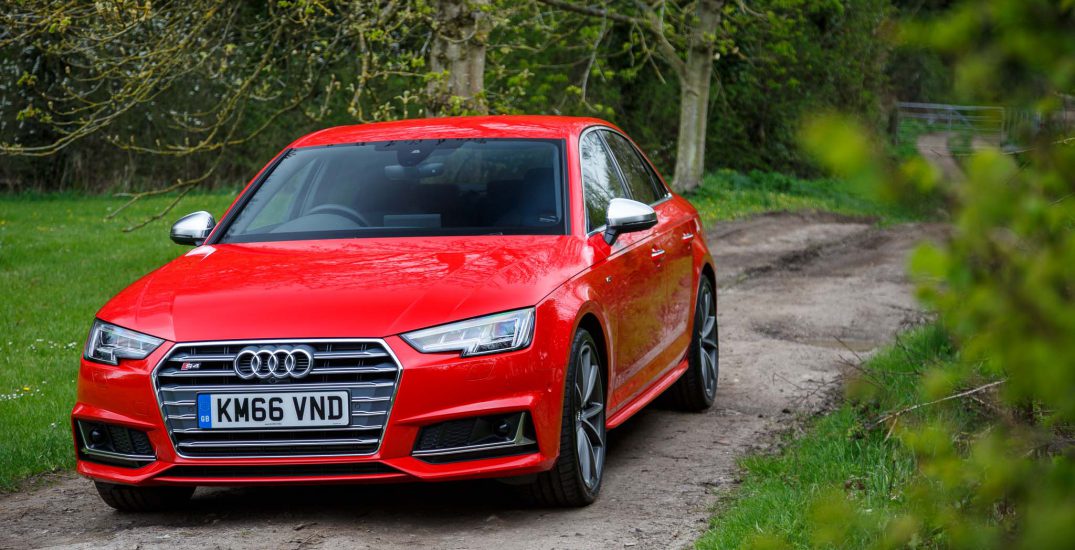 2017 Audi S4 Saloon Red 6