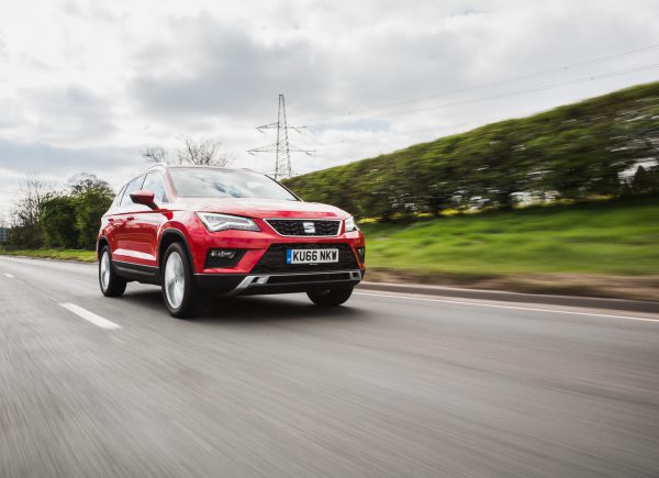 2017 SEAT Ateca Red HR 3