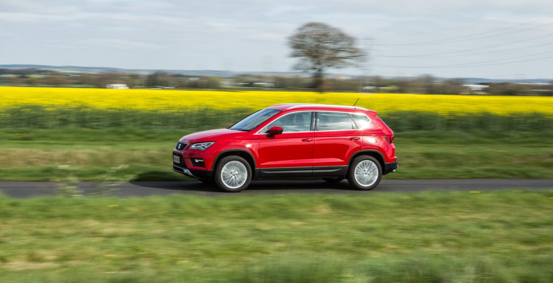 2017 SEAT Ateca Red HR 4