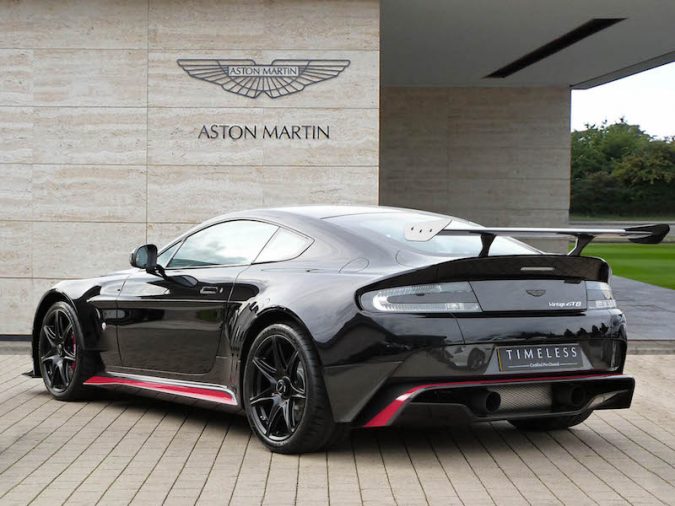 Aston Martin Vantage GT8