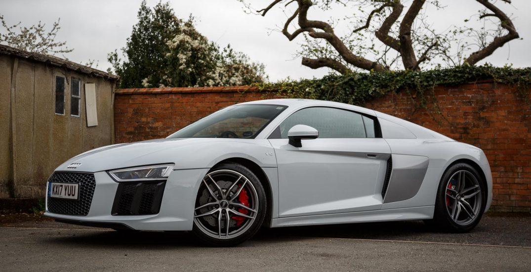 Audi R8 V10 2017 White 2