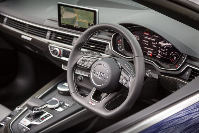 Audi S5 Cabriolet interior