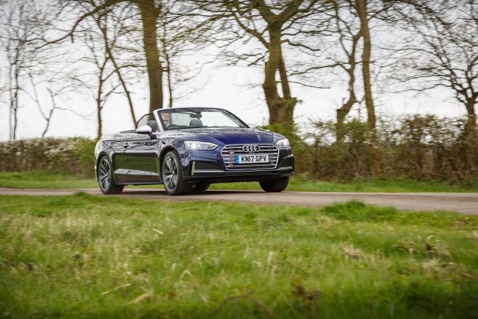 Audi S5 Cabriolet front right action