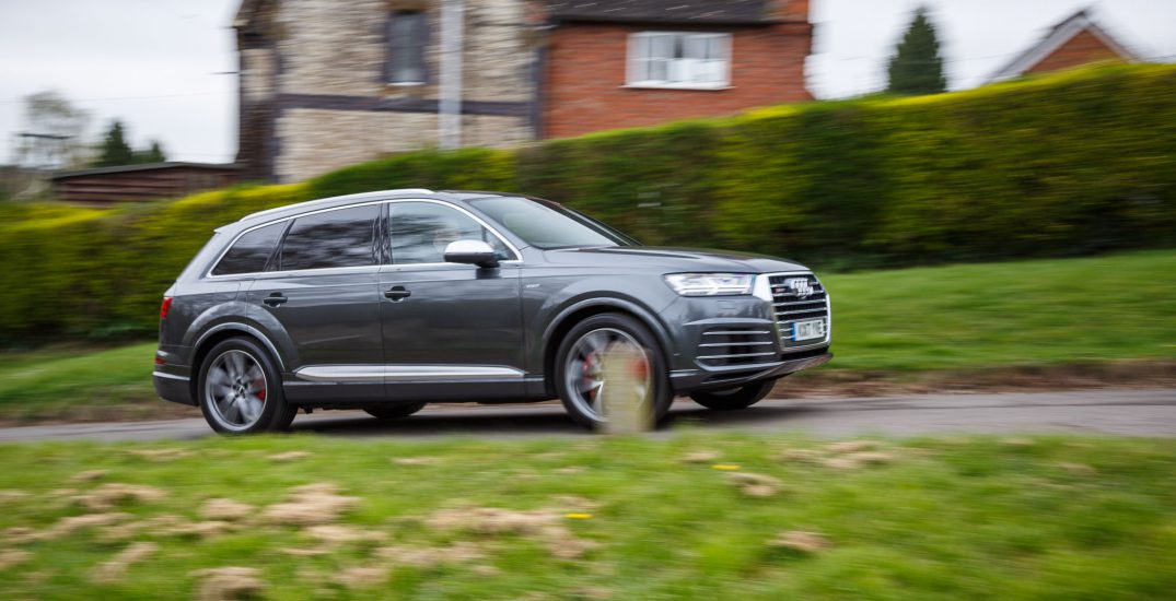 Audi SQ7 2017 Grey 20