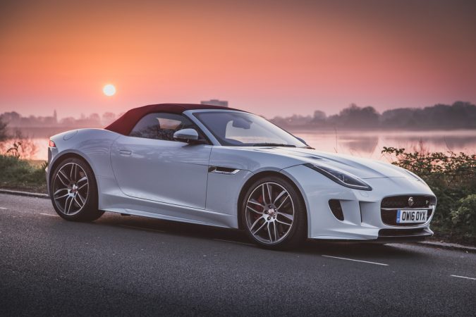 Jaguar F-Type V8R AWD side