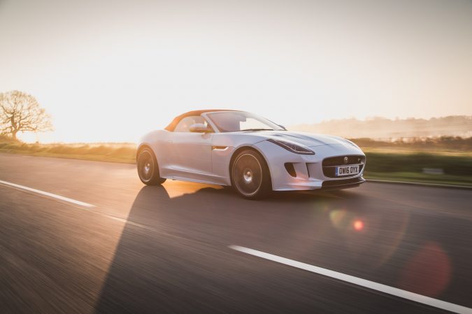 Jaguar F-Type V8R AWD Convertible 