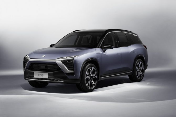 NIO ES8