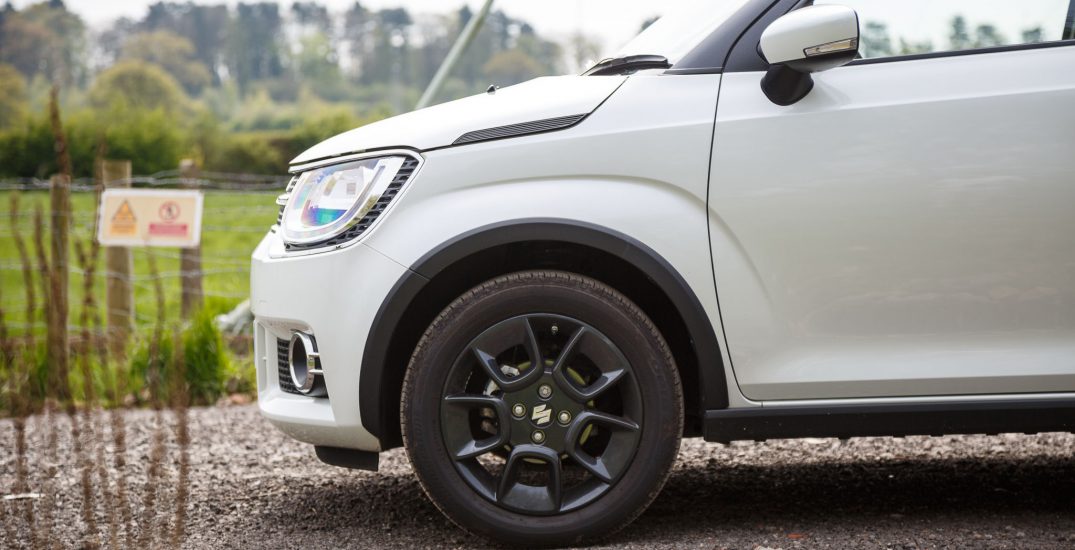 Suzuki Ignis SZ5 4W White PH 2