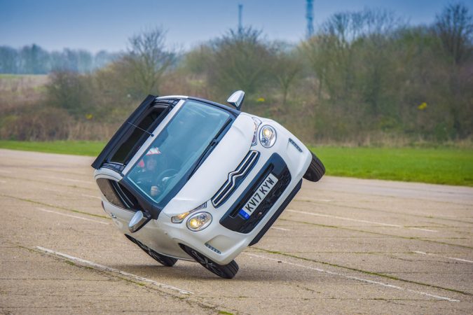 Citroën C1 Airscape skiing