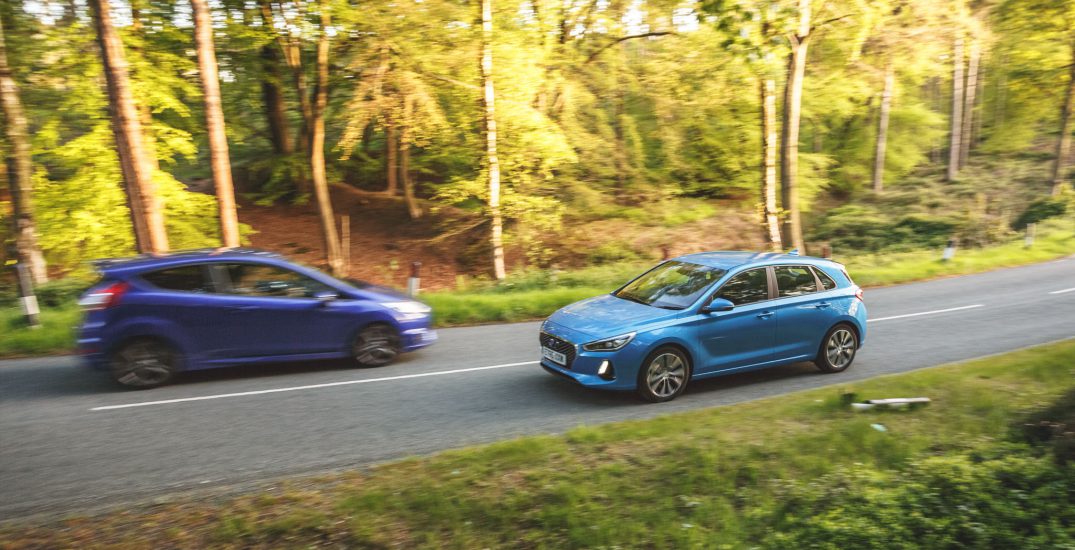 2017 Hyundai i30 Blue RH 2