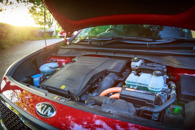 Kia Niro HEV under bonnet