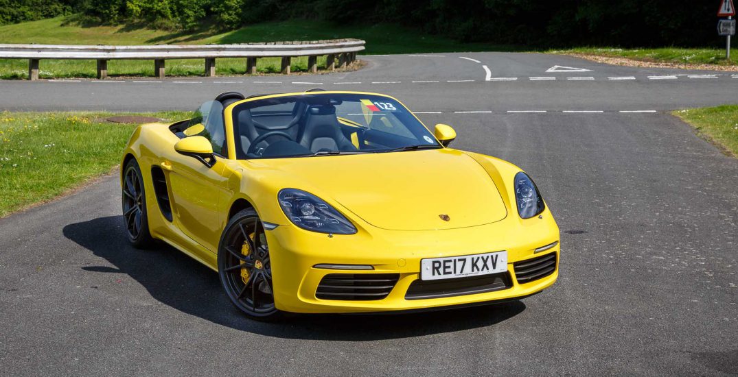 2017 Porsche Boxster S 2