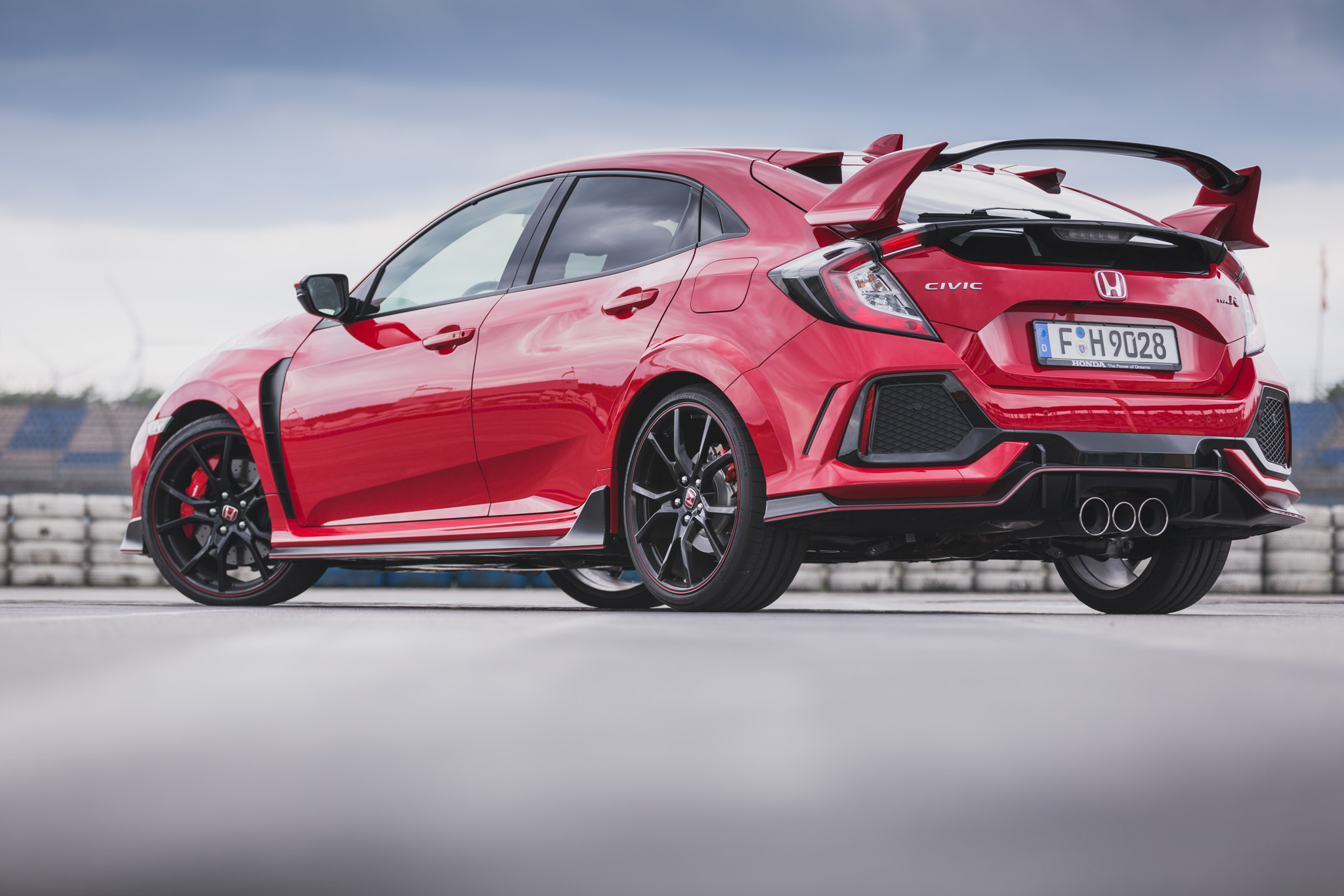 2017 Honda Civic Type R FK8 Review | Motor Verso