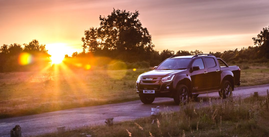 Isuzu D max Blade 2017 HR 00011