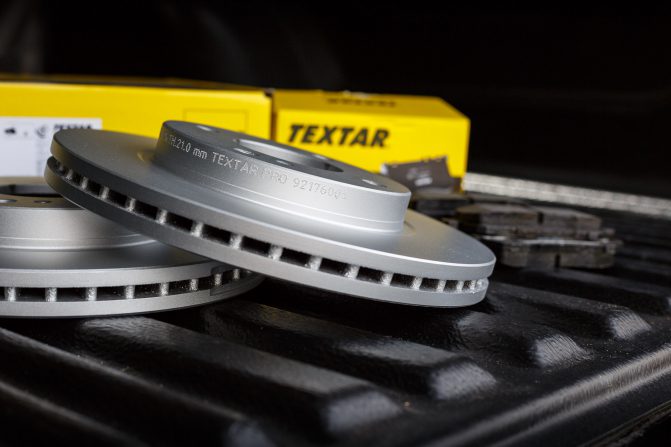 Textar High Performance Brakes 00009