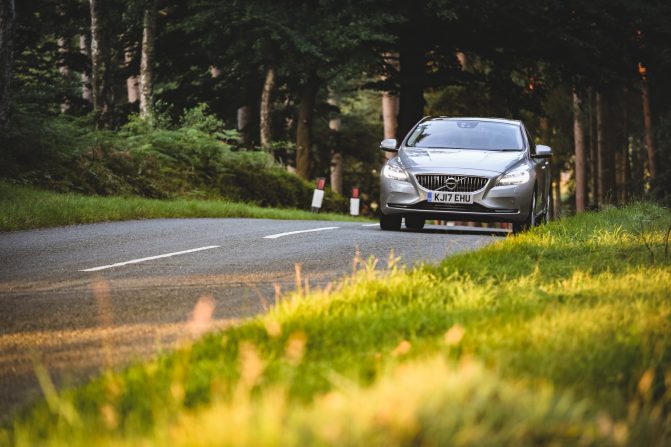 Volvo V40 D3 Automatic Inscription HR 00006