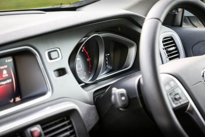 Volvo V40 D3 Automatic Inscription HR 00013