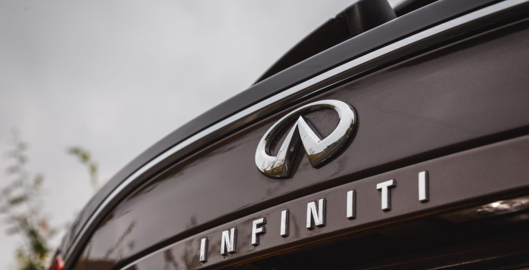2017 Inifinity QX30 00012