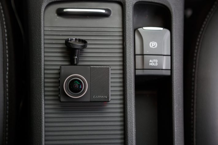 Garmin Dash Cam 65W Review - 1080p / 180 Wide Angle Lens Garmin Dash Cam 65W 6