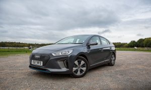 Hyundia IONIQ 00022