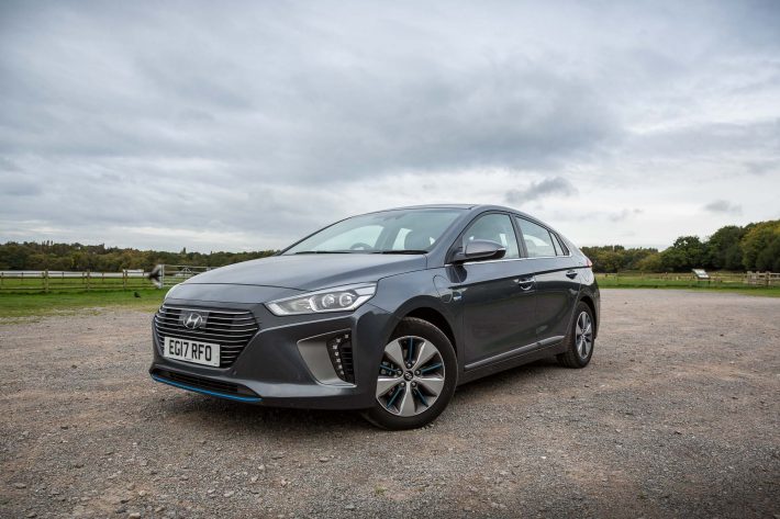 Living With the Hybrid Hyundai IONIQ Hyundia IONIQ 00022