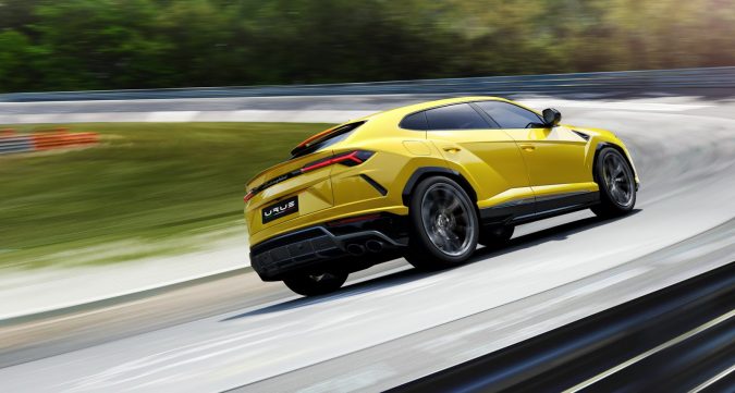 Lamborghini Urus SUV 2