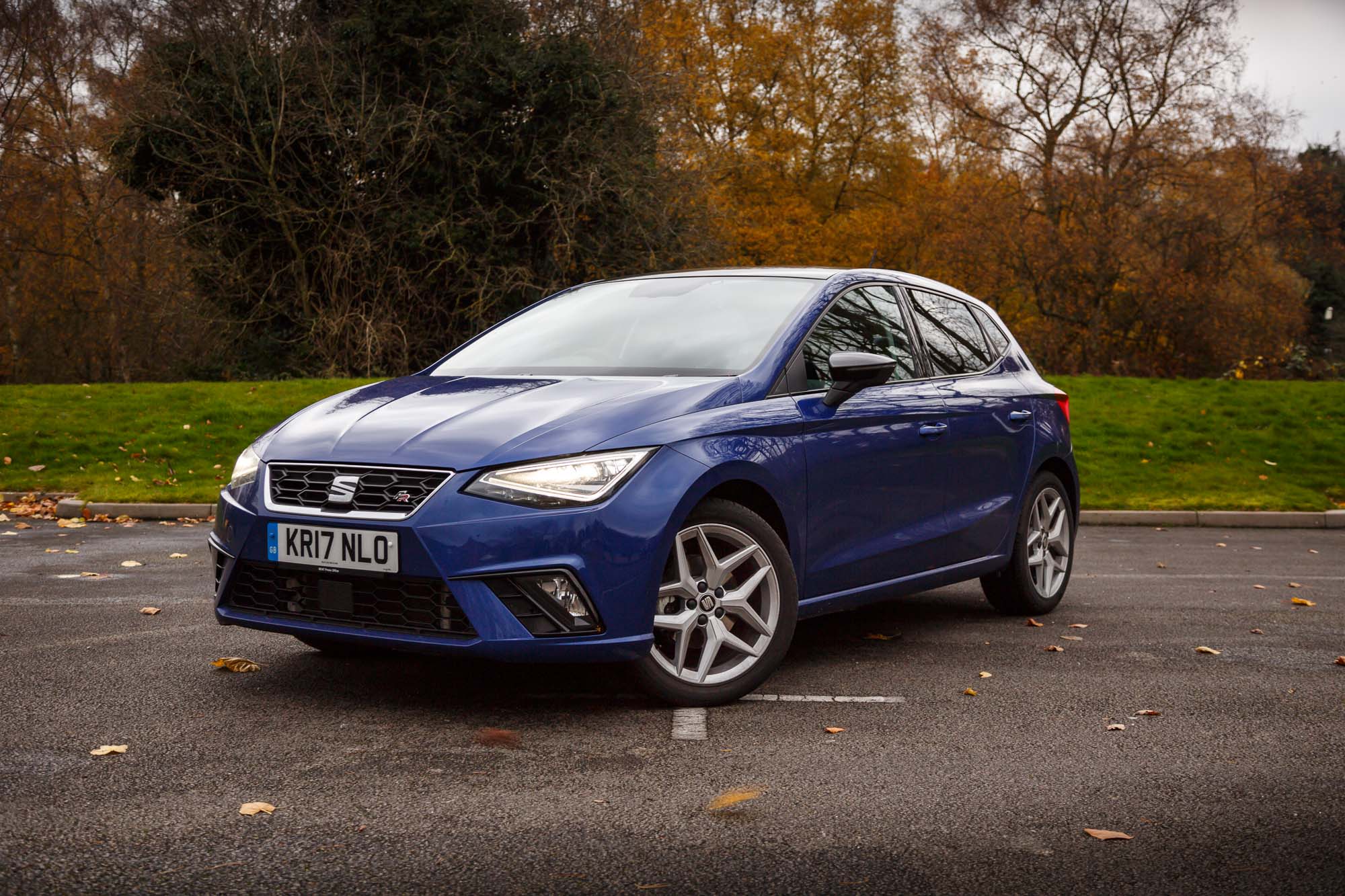 eetlust dans Grondwet SEAT Ibiza FR Review 2017 (Price: £16,630 / 1.0-Litre / 60.1 mpg)