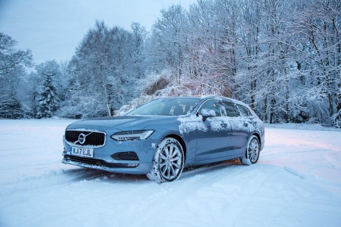 2017 Volvo V90