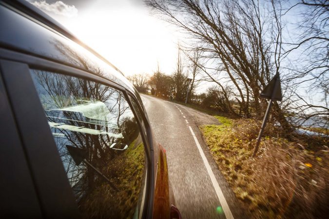  SEAT Arona Shot out of the passenger window.