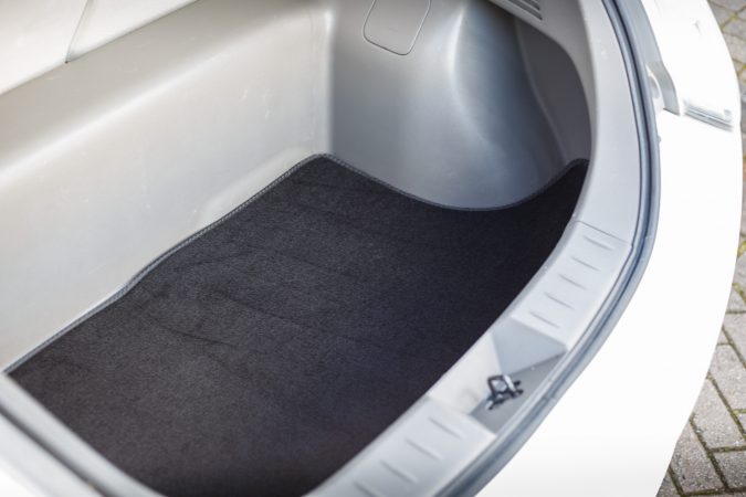 Nissan Leaf Car Matts 0001