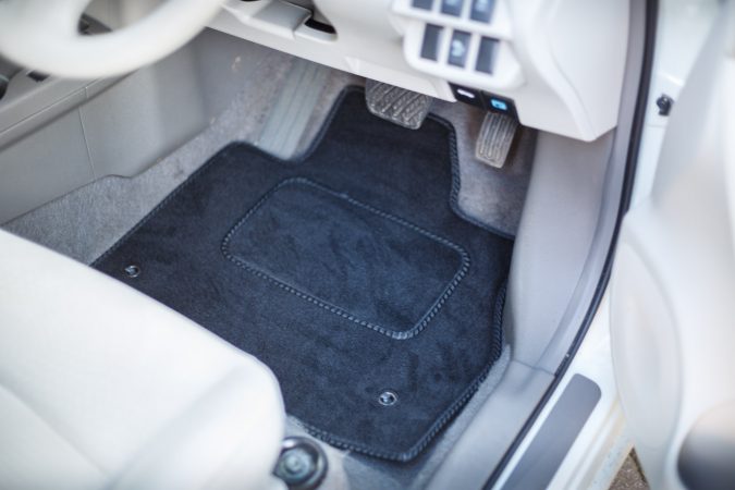 Nissan Leaf Car Mats 0010