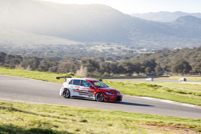 2018 Volkswagen Golf GTI TCR Ascari 3