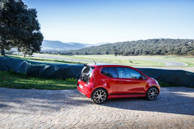 2018 Volkswagen up GTI Ascari 33