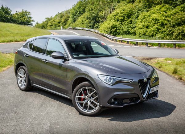 Alfa Romeo Stelvio SUV 22