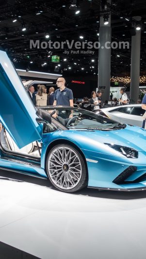 Lamborghini Wallpaper Aventador 750 x 1334 px