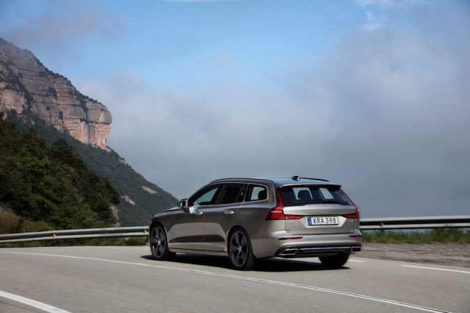 New Volvo V60 2