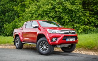 Toyota Hilux Arctic Trucks 1